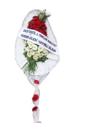 Tek katlı beyaz kırmızı gerbela çelenk